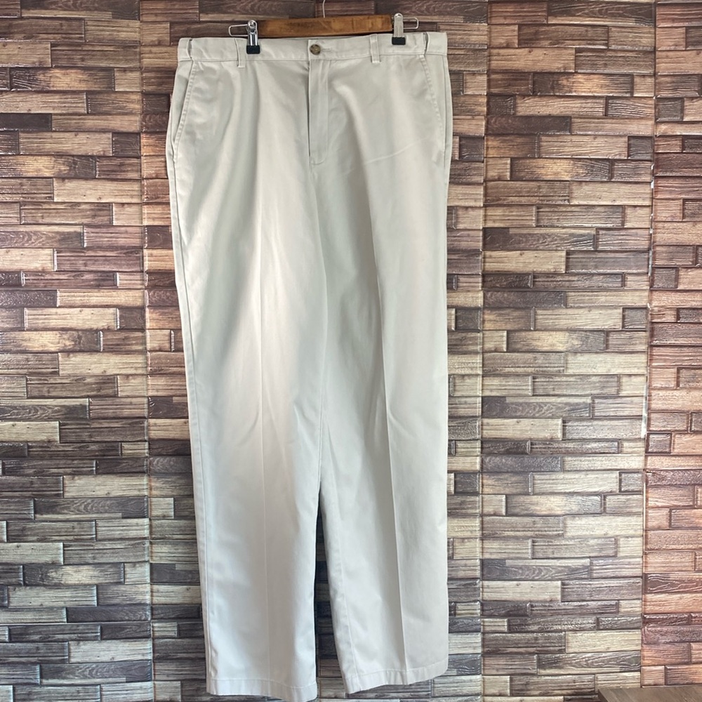 Vintage L.L Bean Comfort Waist Pleated Khakis Size 36x34